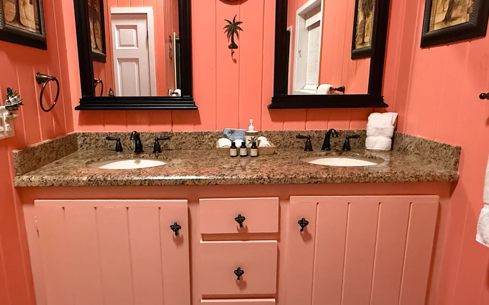 Ensuite master bathroom with a double vanity